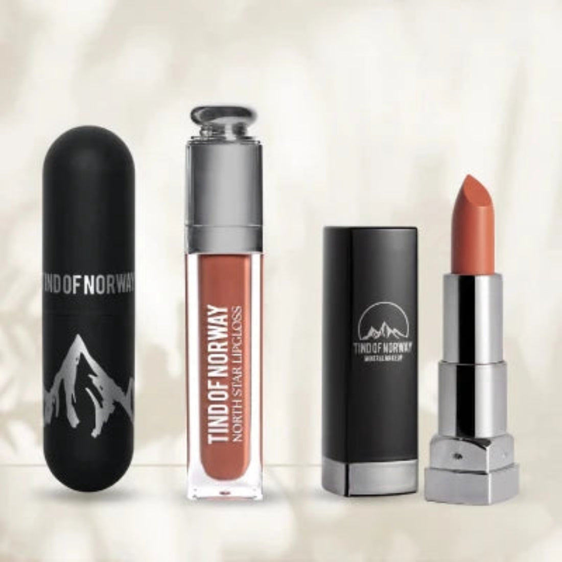 Lipgloss og leppestift fra Tind of Norway med sorte lokk