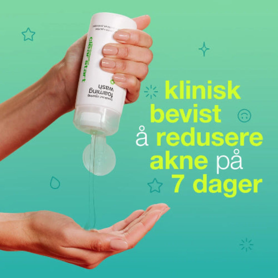  Hånd som dispenserer Dermalogica Clear Start Foaming Wash – klinisk bevist å redusere akne på 7 dager